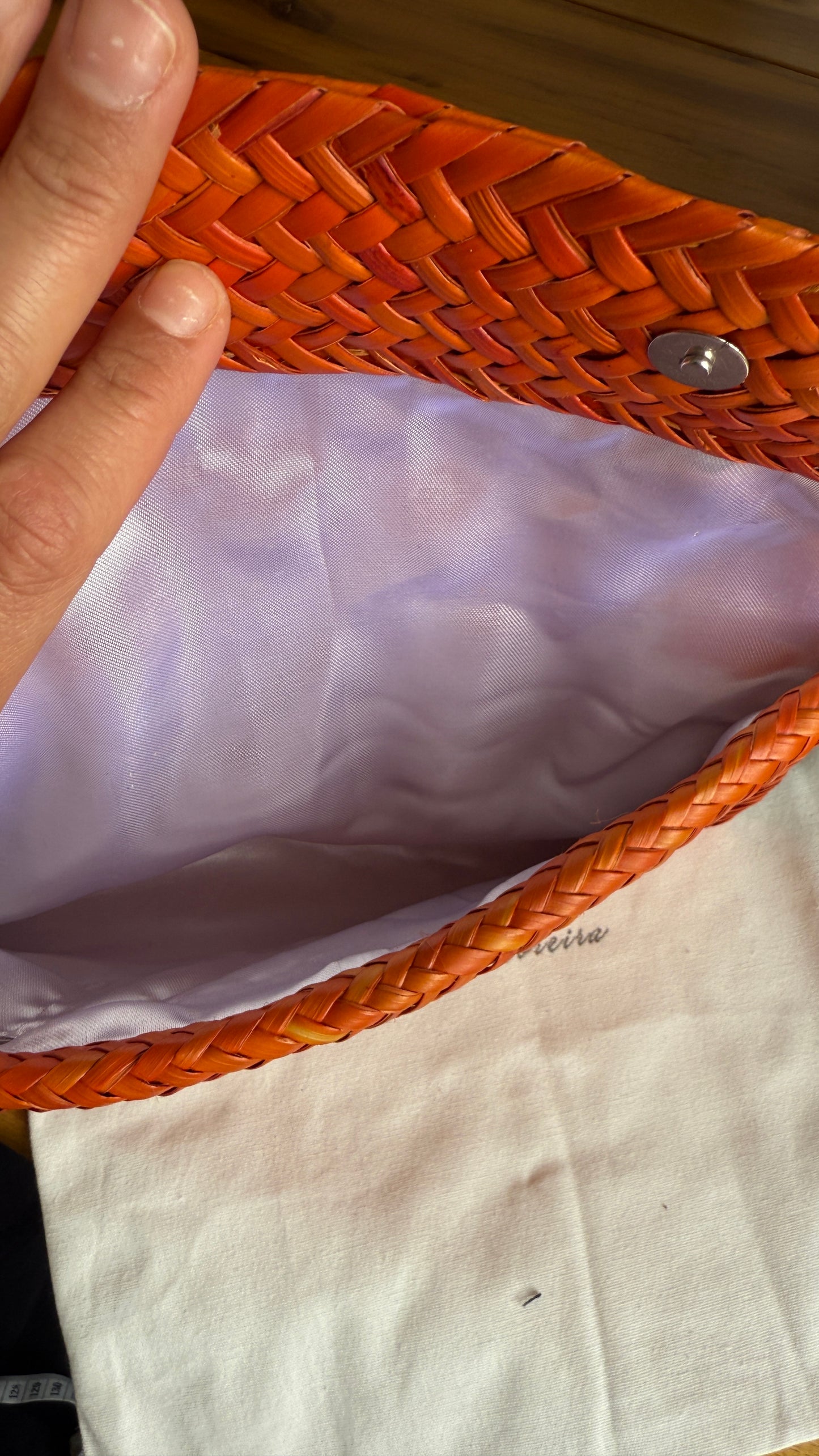 Paraty – Handgefertigte Strohtasche mit natürlicher Eleganz